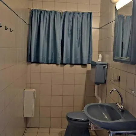 Apart Haus Florian * امست